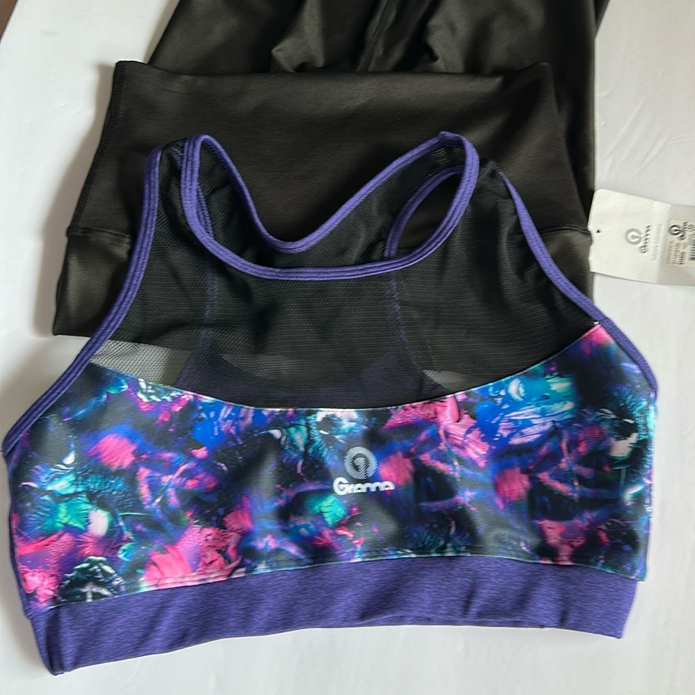 Grama Leggings Women’s Set (Top&Bottom) Black. - Picture 3 of 17